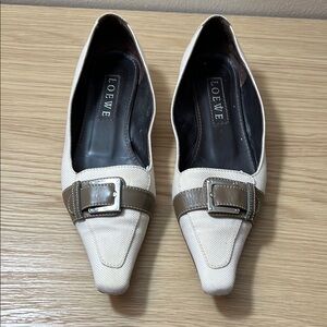 Loewe Women's Cream and Brown Buckle Flats